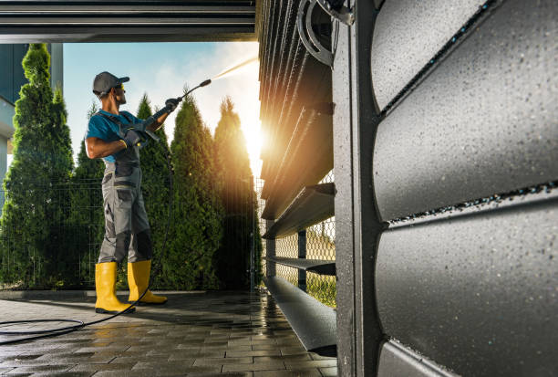 Best Residential Pressure Washing Services  in Yreka, CA